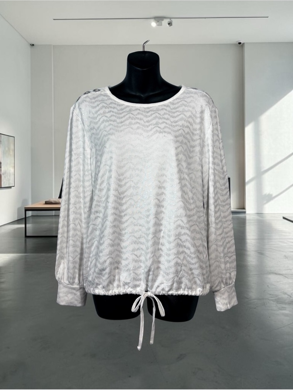 Lily Morgan, White Silver Zebra Print Grommet Drawstring Long Sleeve Top, Small